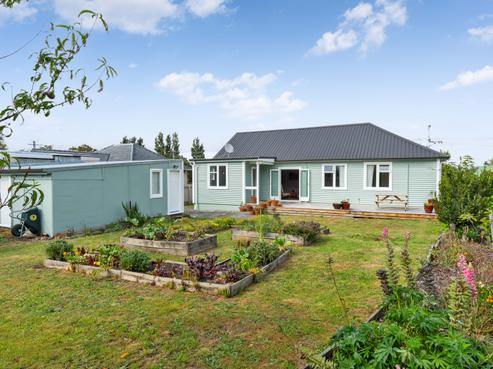 33 Revans Street, Featherston