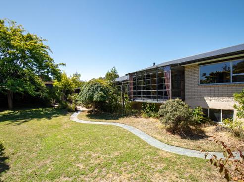 9 Dunorling Street, Alexandra