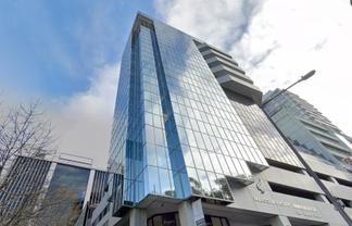 Versatile Office with Great Access