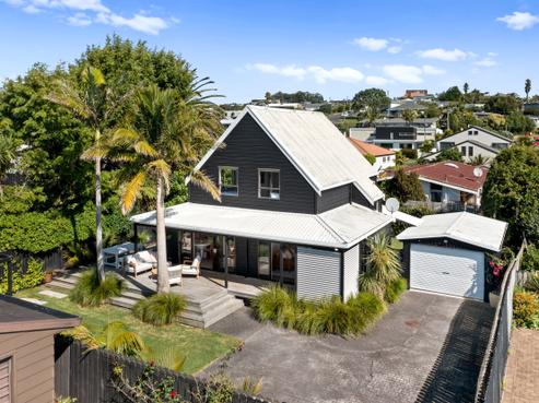 44B Walton Street, Red Beach