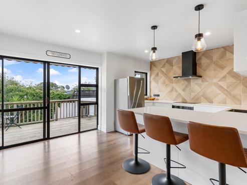 1/36 Aeroview Drive, Beach Haven