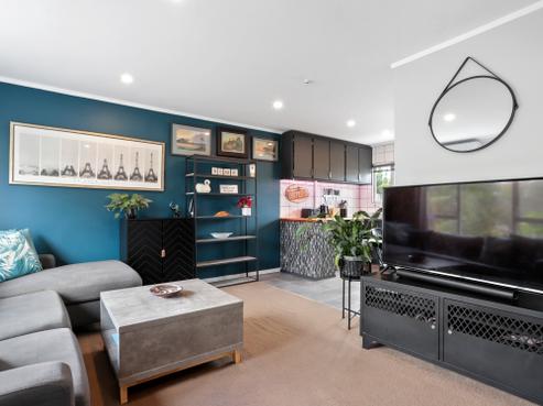 2/22C Evans Road, Glen Eden