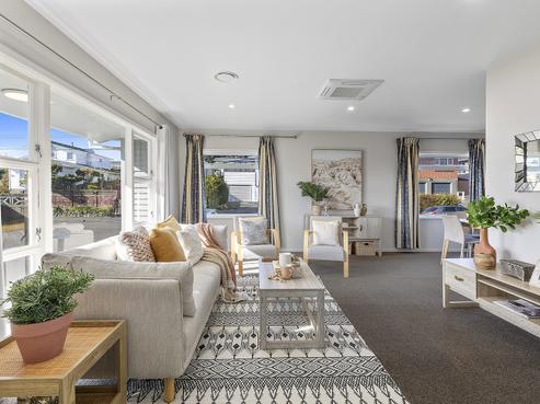 19 Oswald Crescent, Paparangi