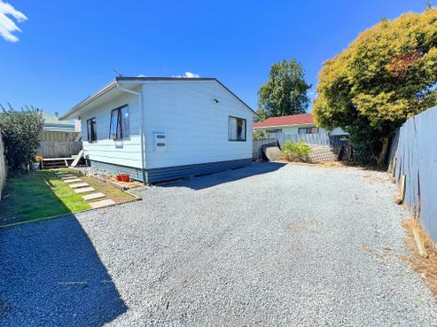 4A Pratt Street, Papakura