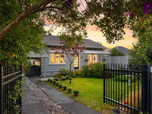 80 Avondale Road, Avondale