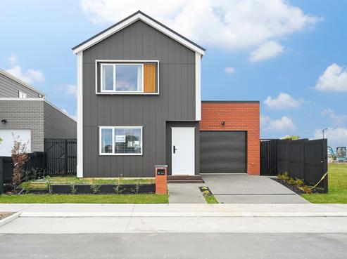 4 Gaylard Avenue, Greenhill Park