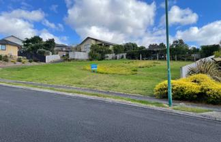 12 Te Kauri Place, Helensville