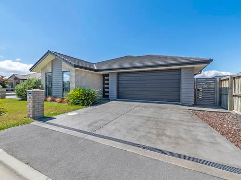 89 Sunline Avenue, Lincoln
