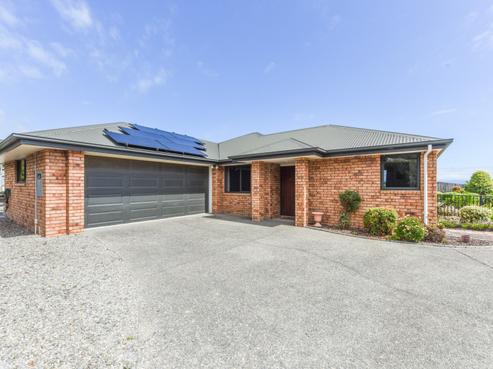 83 Fergusson Street, Stoke