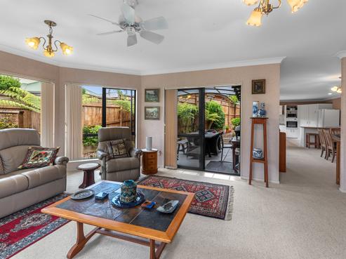 5 Maurton Place, Onerahi