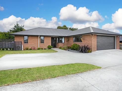 8 Brian Cowley Place, Tuakau