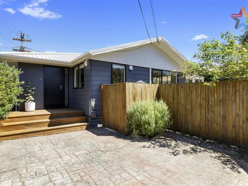9 Field Street, Silverstream