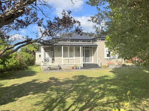 12 Grant Street, Dannevirke