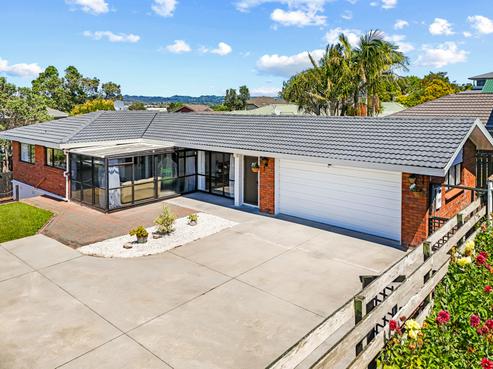 7B Spring Grove, Henderson