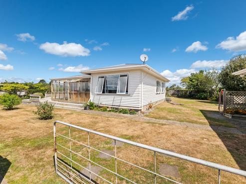316 Tariki Road South, Inglewood