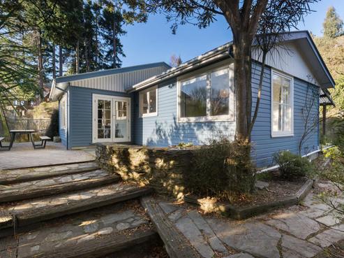 201 Fernhill Road, Fernhill/Sunshine Bay