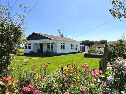 8 La Fontaine Road, Harihari