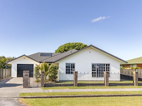 36 Henley Street, Westport