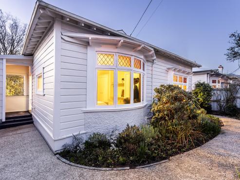 9 Knox Street, North East Valley