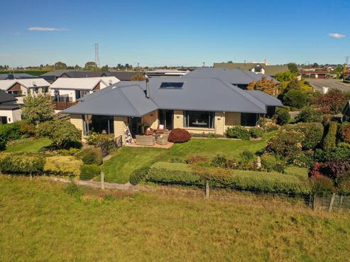 9 Alpine Close, Marchwiel