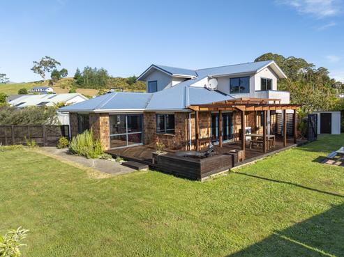 3B Arapeta Place, Takaka