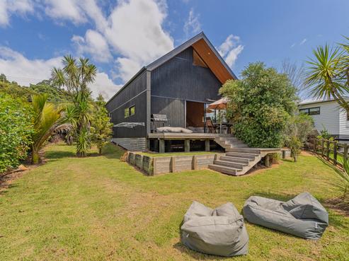 898 Purangi Road, Cooks Beach