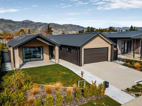 6 Blondie Drive, Cromwell