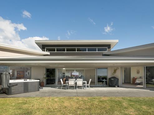 200 Tony Avenue, Thames