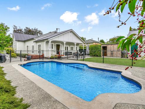 60 Essex Street, Masterton