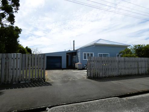 120 Queen Street, Westport
