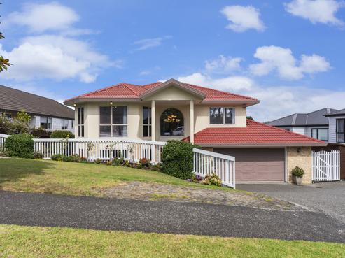 64 Whitford Road, Botany Downs