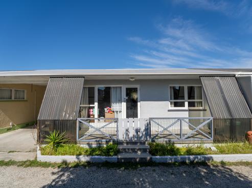 2/23 Kipling Crescent, Stoke