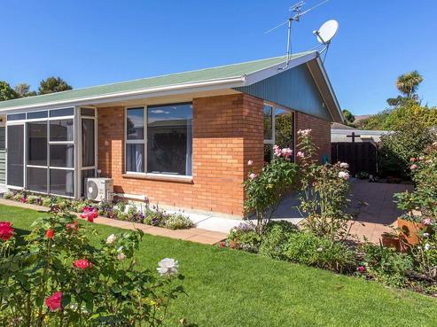 8 Redbridge Lane, Sydenham
