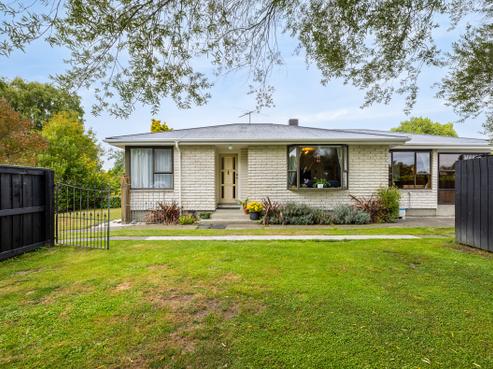 35 Balrudry Street, Avonhead