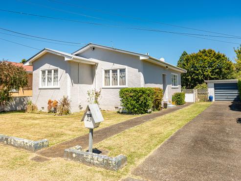25 Field Street, Aramoho
