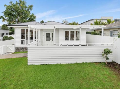 16 Tawera Road, Greenlane