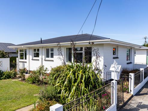 95 Alabama Road, Redwoodtown