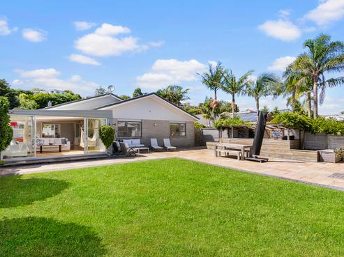 35 The Circle, Manly