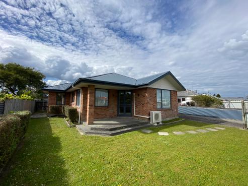 54 Jollie Street, Hokitika