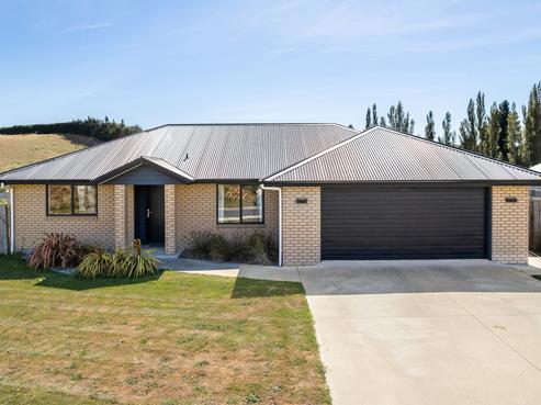 11 Mallard Drive, Waihola