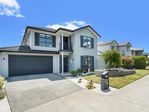 26 Mackay Drive, Greenhithe