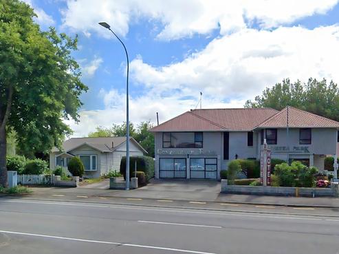 243 Fitzherbert Avenue, West End