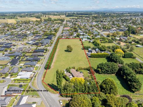 90 Gladstone Road, Woodend