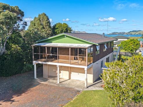 460 Tiki Road, Coromandel
