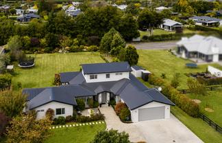 73 McElwee Street, Jervoistown