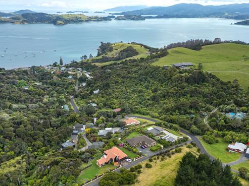 97 Kowhai Drive, Te Kouma
