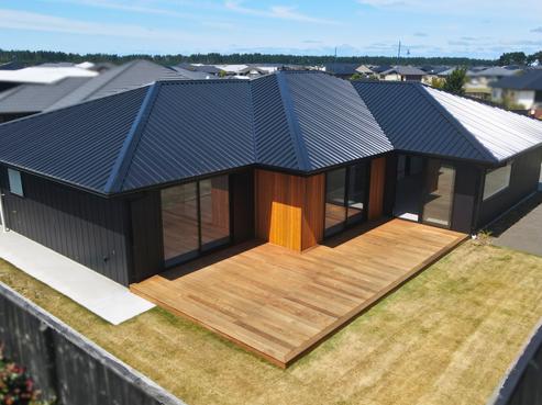 25 Helicon Street, Pegasus