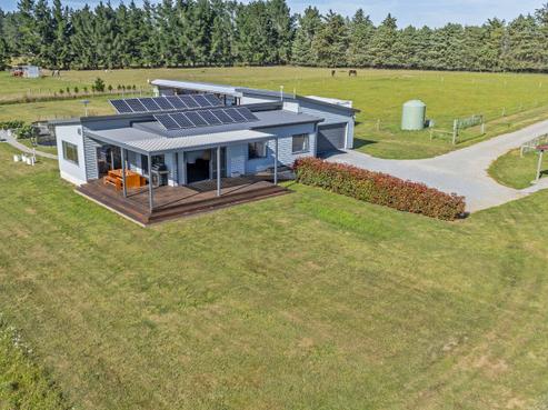 298 Bennetts Road, Cust