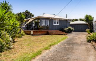 49 Fox Street, Opunake