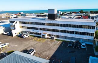 Spacious Inviting Office Space